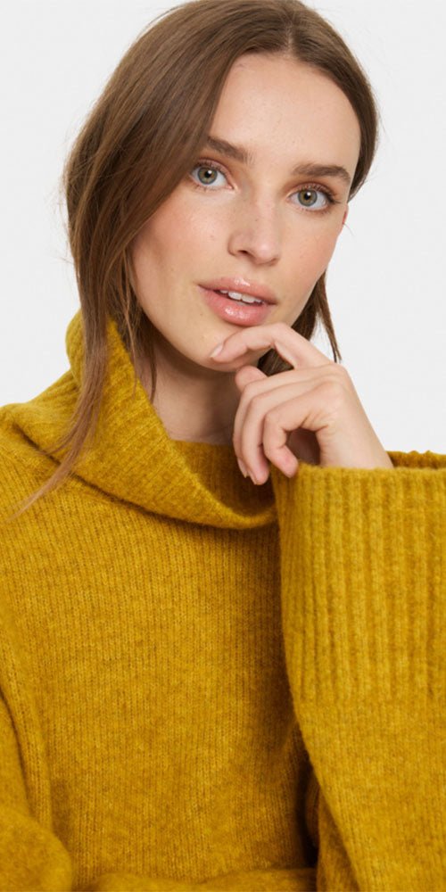 Saint Tropez Wool Blend Sweater, mustard